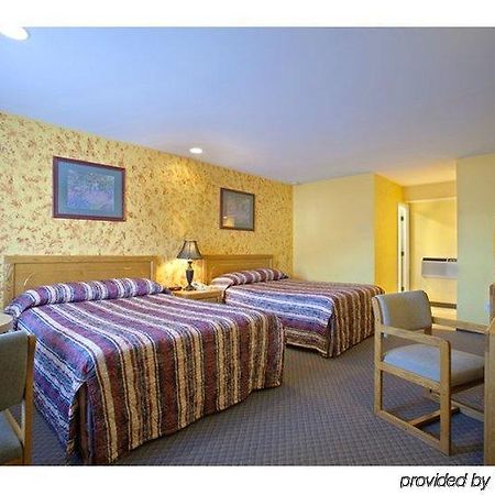 Americas Best Value Inn Roseburg Oda fotoğraf