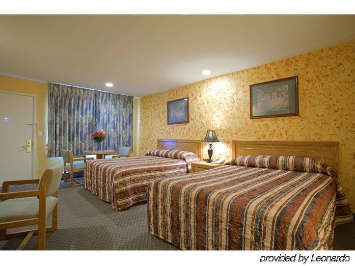 Americas Best Value Inn Roseburg Oda fotoğraf